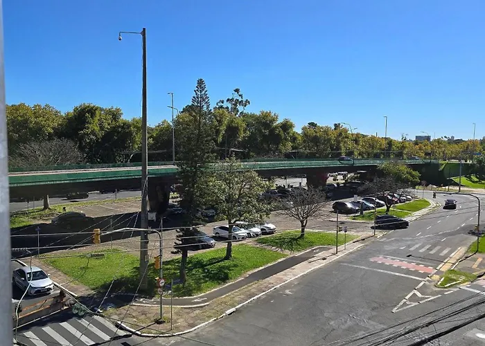 "estadia Tri" Bem Localizado, Frente Ao Hospital! * Porto Alegre